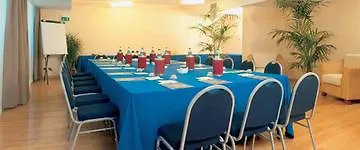 ريزدنس جولف أوبرا