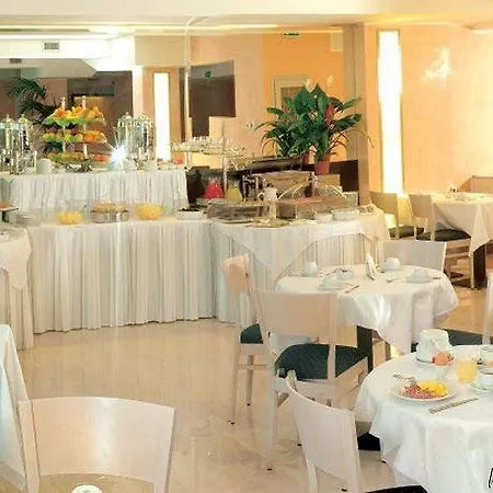 Golf Hotel Opera