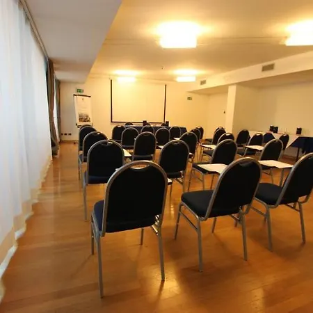 Golf Hotel